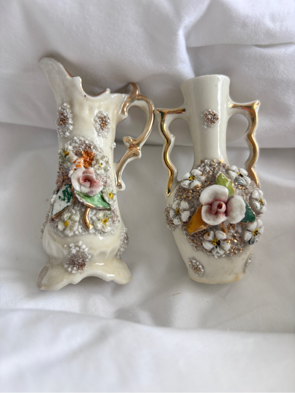Vintage Lefton Miniature 3D Floral Cream Bud Vases with Gold Trim - Pair 3.5 in
